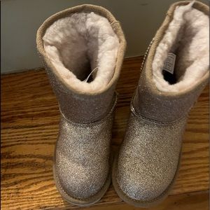 Toddler Ugg boots size 11.